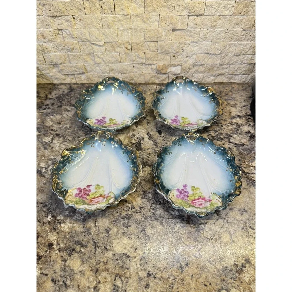 Vintage Pink Rose & Grapes W/Gold Accent Porcelain China 1 Handled 4 Fruit Bowls